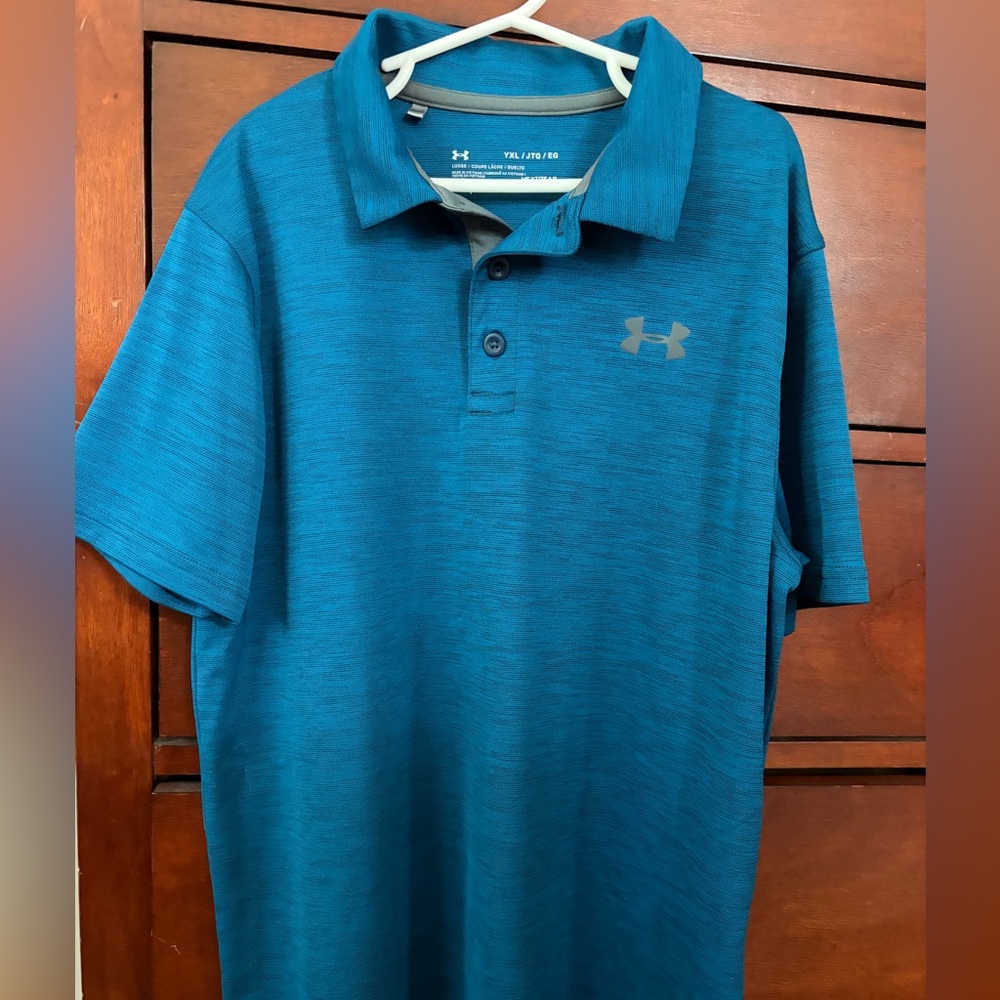 EUC Boys Under Armour performance polo blue/teal size XL